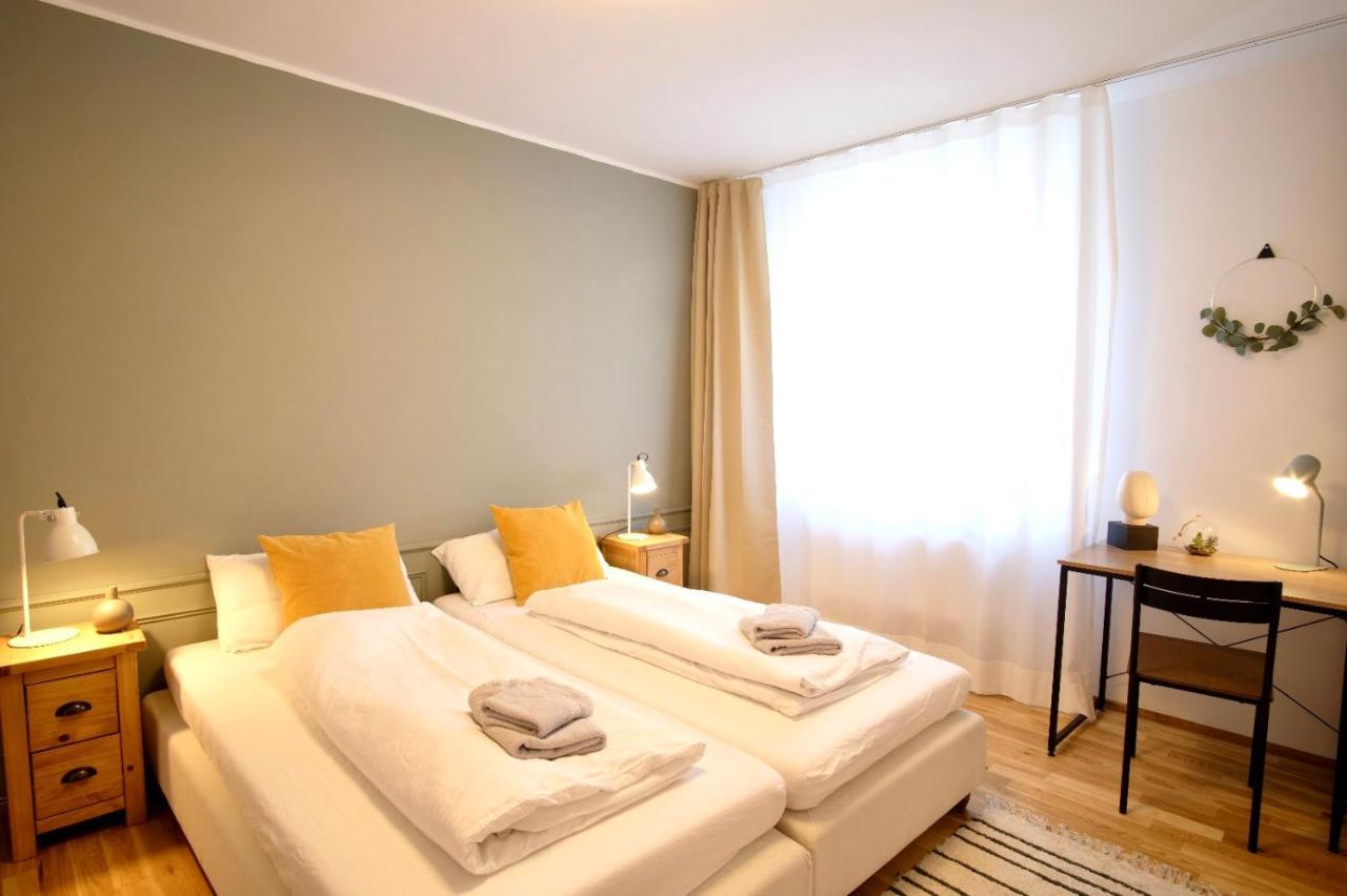 4-Room Luxury Apartment - Close To Central Station, Free Parking, Kitchen Leipzig Exterior foto